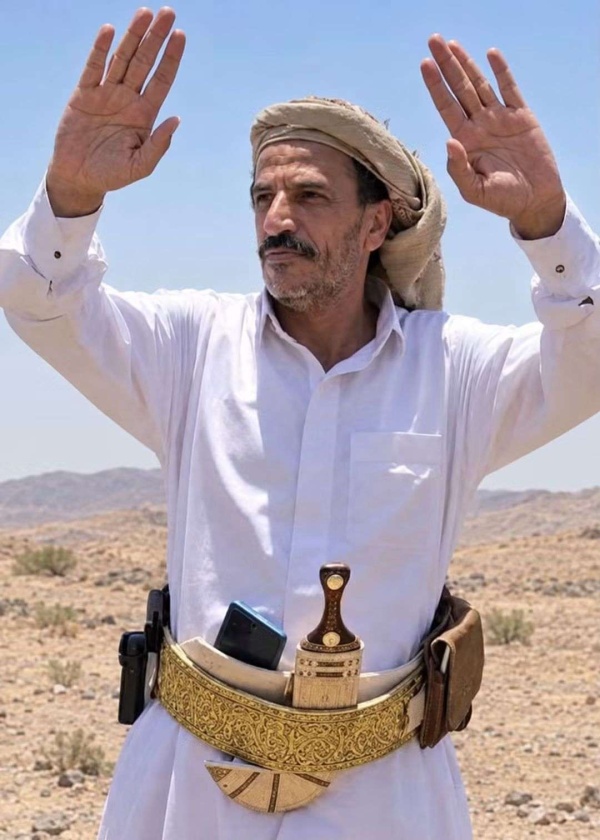 راشد معروف يكشف تفاصيل مثيرة بشأن مصير الشيخ حمد بن فدغم راشد معروف يكشف تفاصيل مثيرة بشأن مصير الشيخ حمد بن فدغم