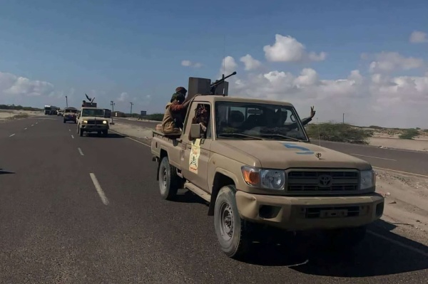 غارات حكومية تستهدف مواقع حو ثية في عدة مناطق بالجوف