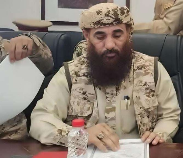 عاجل حمدي شكري يدعو الى النفير العام لمواجهة الحوثي
