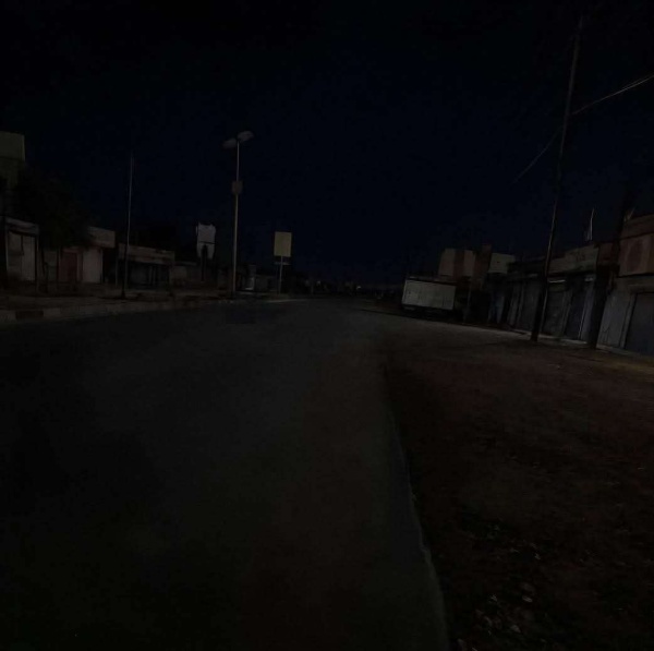 المخا من مدينة نابضة بالحياة إلى مدينة يطاردها الخوف والخراب بعد اجتياح الحوثيين