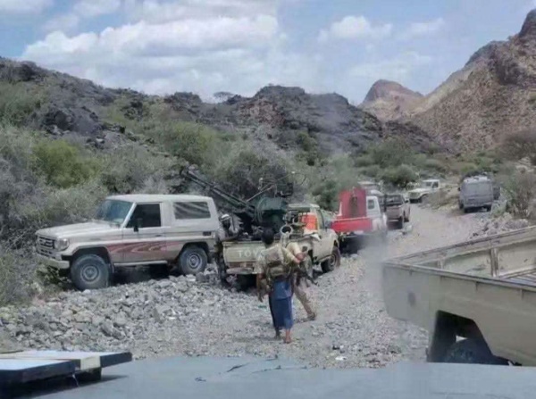 عاجل قوات العمالقة ودرع الوطن وقبائل الصبيحة تسيطر على جبل البازلة وتطرد مليشيا الحوثي من جبهة الأغبرة عاجل قوات العمالقة ودرع الوطن وقبائل الصبيحة تسيطر على جبل البازلة وتطرد مليشيا الحوثي من جبهة الأغبرة