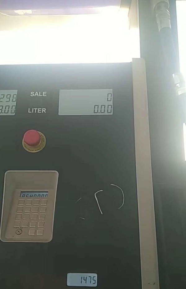 صياد في عدن رحلة صيد واحدة كلفتنا 540 ألف ريال دون اصطياد حوت صياد في عدن رحلة صيد واحدة كلفتنا 540 ألف ريال دون اصطياد حوت