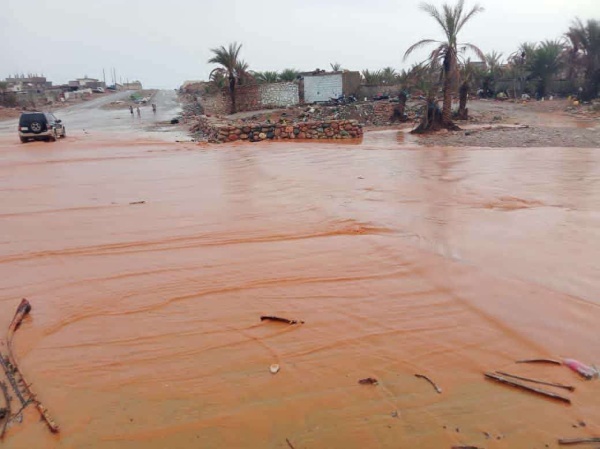 عاجل إضطراب جوي مداري يؤثر على أرخبيل سقطرى بأمطار رعدية غزيرة عاجل إضطراب جوي مداري يؤثر على أرخبيل سقطرى بأمطار رعدية غزيرة