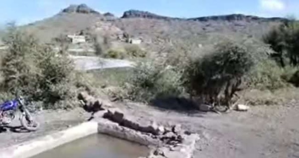 استشهاد مدني وإصابة امرأة بقصف حو ثي استهدف مزارعين شمال الضالع استشهاد مدني وإصابة امرأة بقصف حو ثي استهدف مزارعين شمال الضالع