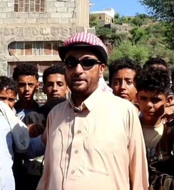 الحوثي يرتكب جريمة ضد الانسانية يعدم الشيخ الكفيف خليل داخل منزله بتعز الحوثي يرتكب جريمة ضد الانسانية يعدم الشيخ الكفيف خليل داخل منزله بتعز