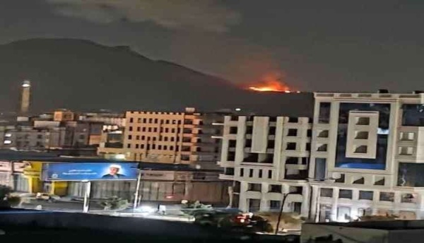 التربة مشرف حوثي يجتمع بمديري المدارس ويوجه بتغيير يوم الإجازة الأسبوعية التربة مشرف حوثي يجتمع بمديري المدارس ويوجه بتغيير يوم الإجازة الأسبوعية