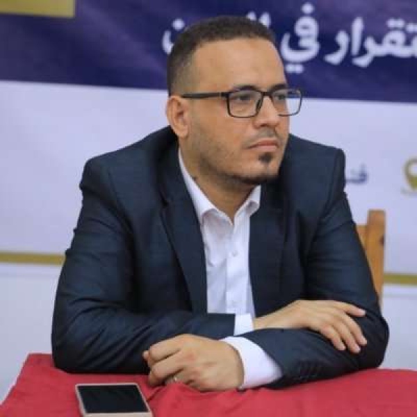 صحفي تصاعد الغضب الشعبي في تعز واليمن ضد الإمامة والحو ثيين صحفي تصاعد الغضب الشعبي في تعز واليمن ضد الإمامة والحو ثيين