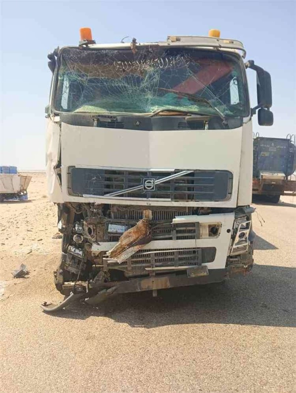 فاجعة في أبين وفاة 3 شباب وإصابة آخرين بحادث سير مرو ع على الخط الدولي بمديرية أحور