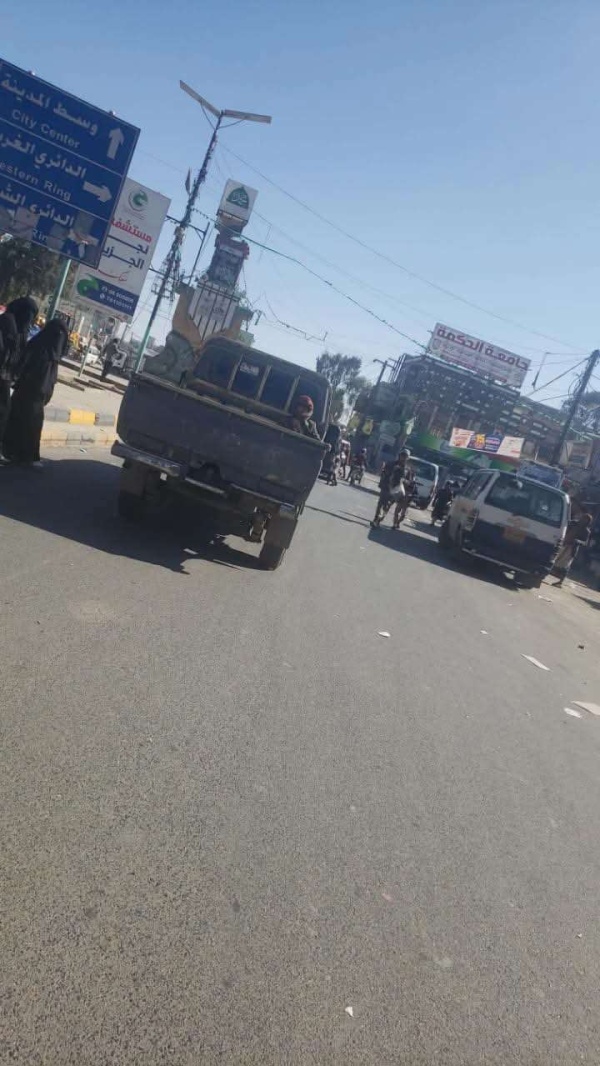 تحشيدات لمليشيا الحوثي من ذمار باتجاه تعز وسط حديث عن صعوبات في التجنيد تحشيدات لمليشيا الحوثي من ذمار باتجاه تعز وسط حديث عن صعوبات في التجنيد