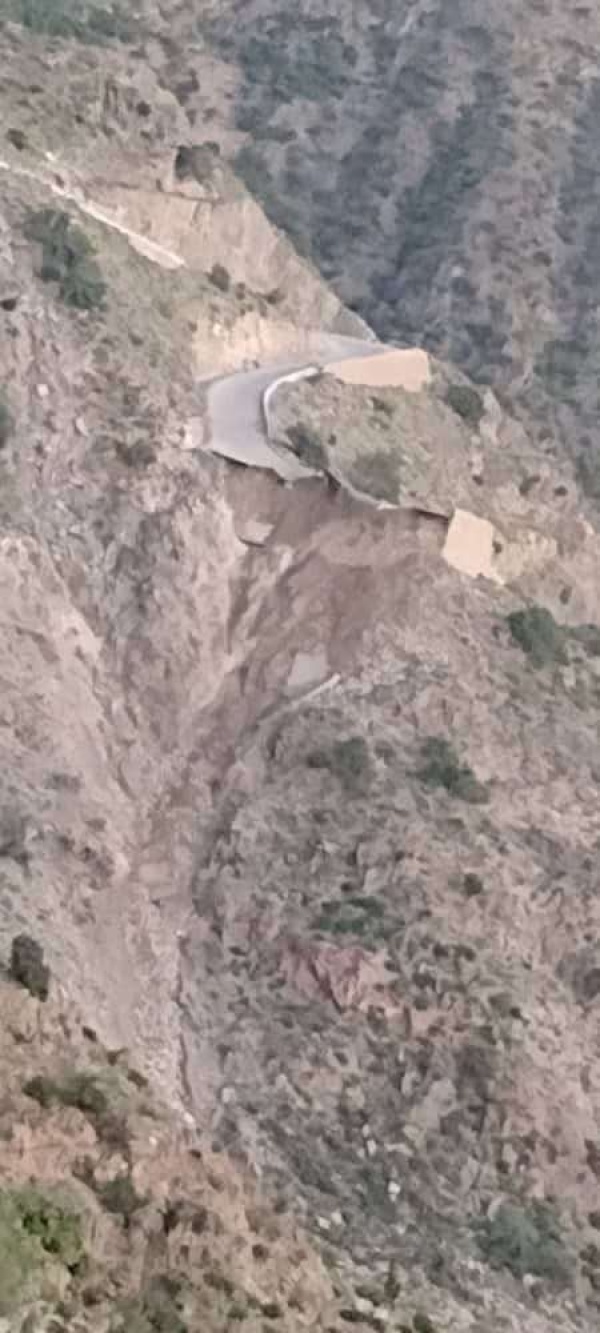 الكشف عن تفاصيل ما حدث في جبهة هيجة العبد المقاطرة خلال الساعات الـ24 الماضية الكشف عن تفاصيل ما حدث في جبهة هيجة العبد المقاطرة خلال الساعات الـ24 الماضية
