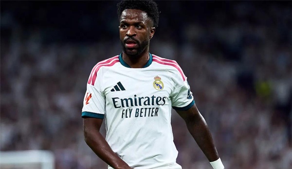 قناة ريال مدريد بعد عقوبة فينسيوس نواجه حرب ا ولا نتخيل أمر ا مماثلا في برشلونة قناة ريال مدريد بعد عقوبة فينسيوس نواجه حرب ا ولا نتخيل أمر ا مماثلا في برشلونة