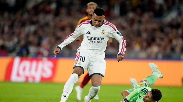 ريمونتادا تاريخية ريال مدريد يهزم روما برباعية مثيرة في دوري أبطال أوروبا
