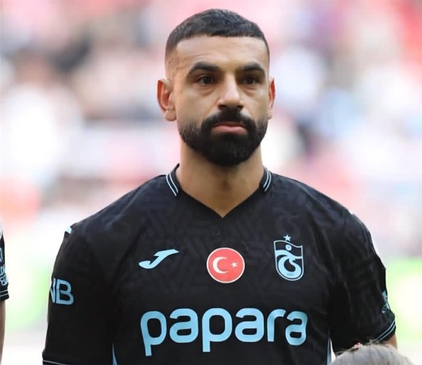 محمد صلاح على موعد مع حدث خاص في مباراة طرابزون سبور وكوبس محمد صلاح على موعد مع حدث خاص في مباراة طرابزون سبور وكوبس