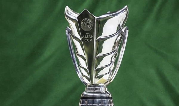 السعودية تحسم موقفها من استضافة كأس آسيا 2027 بعد الضربات الصاروخية