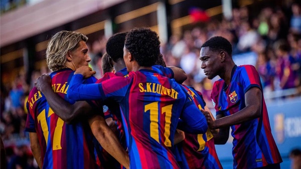 ردود أفعال جماهير برشلونة على أداء حمزة عبد الكريم أمام أوتيبو فرعون الأهداف ردود أفعال جماهير برشلونة على أداء حمزة عبد الكريم أمام أوتيبو فرعون الأهداف