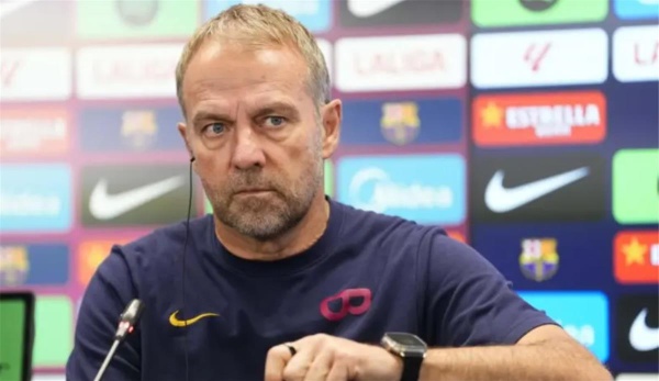 فليك يعلق على رقم برشلونة القياسي وماذا قال للامين يامال بعد هدفه أمام ريال بيتيس فليك يعلق على رقم برشلونة القياسي وماذا قال للامين يامال بعد هدفه أمام ريال بيتيس