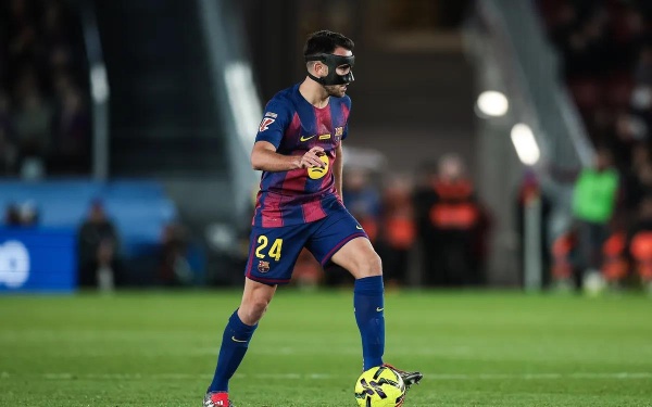 3 صدامات نارية المباريات التي سيغيبها إريك جارسيا عن برشلونة للإصابة