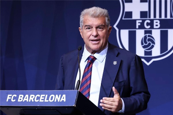 لابورتا ريال مدريد فقد هيبته وهويته ولاعب برشلونة يستحق الفوز بالكرة الذهبية لابورتا ريال مدريد فقد هيبته وهويته ولاعب برشلونة يستحق الفوز بالكرة الذهبية