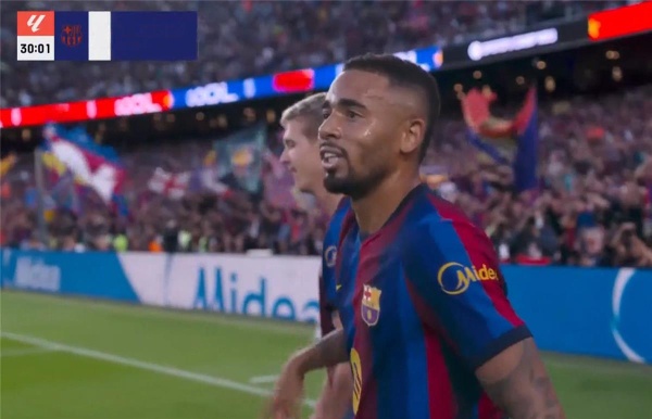 جابرييل جيسوس يسجل هدف برشلونة الثاني أمام خيتافي