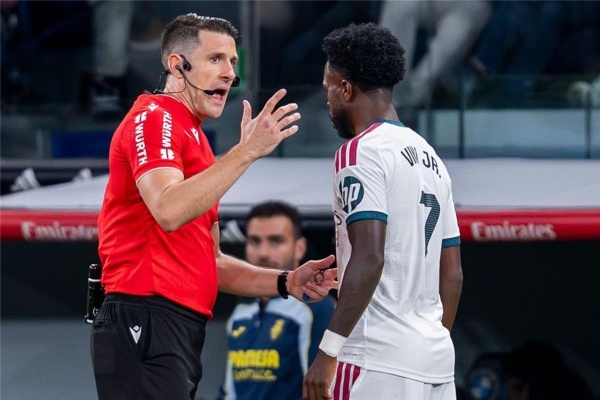 قناة ريال مدريد تشن هجوم ا لاذع ا على منظومة تحكيم الدوري الإسباني