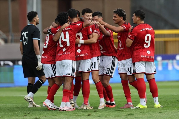 تشكيل الأهلي أمام الزمالك في الدوري بن جديدة يقود الهجوم تشكيل الأهلي أمام الزمالك في الدوري بن جديدة يقود الهجوم