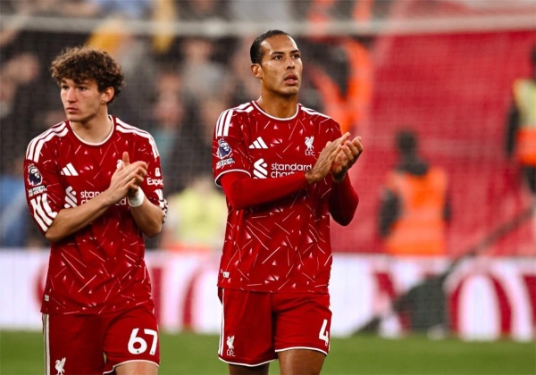 حكم مباراة ليفربول ولاسك لينز في دوري أبطال أوروبا حكم مباراة ليفربول ولاسك لينز في دوري أبطال أوروبا