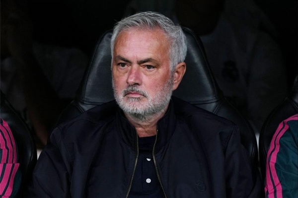 قبل مواجهة الغد نتائج مورينيو مع ريال مدريد أمام برشلونة في مباريات الكلاسيكو قبل مواجهة الغد نتائج مورينيو مع ريال مدريد أمام برشلونة في مباريات الكلاسيكو