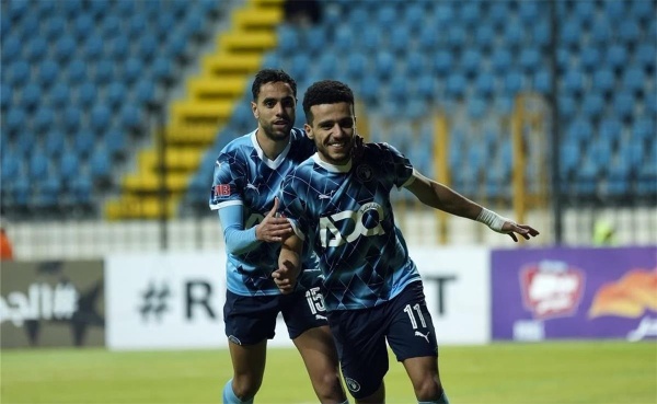 فيديو r2 مصطفى فتحي يسجل هدف بيراميدز الثالث أمام المريخ بنتيو فيديو r2 مصطفى فتحي يسجل هدف بيراميدز الثالث أمام المريخ بنتيو