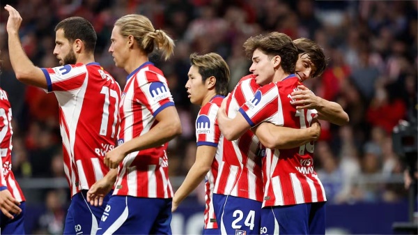 ألفاريز يستعيد ذاكرة التهديف ويقود أتلتيكو مدريد لفوز صعب على ديبورتيفو في الدوري الإسباني ألفاريز يستعيد ذاكرة التهديف ويقود أتلتيكو مدريد لفوز صعب على ديبورتيفو في الدوري الإسباني