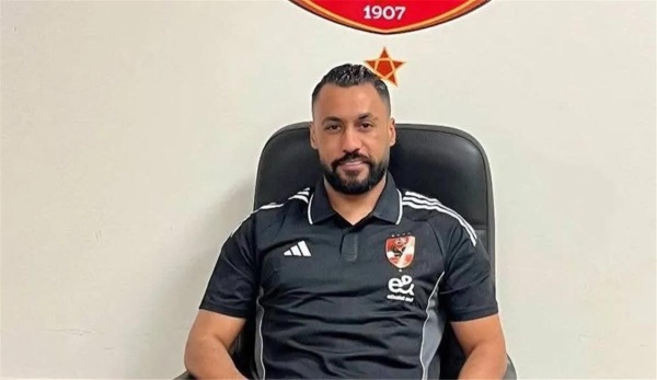 حسام عاشور الأهلي صالح جماهيره أمام كيتارا وهذا اللاعب سيصنع الفارق مع عموتة حسام عاشور الأهلي صالح جماهيره أمام كيتارا وهذا اللاعب سيصنع الفارق مع عموتة