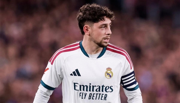 التشخيص المبدئي لإصابة فالفيردي في مباراة ريال مدريد وبرشلونة التشخيص المبدئي لإصابة فالفيردي في مباراة ريال مدريد وبرشلونة