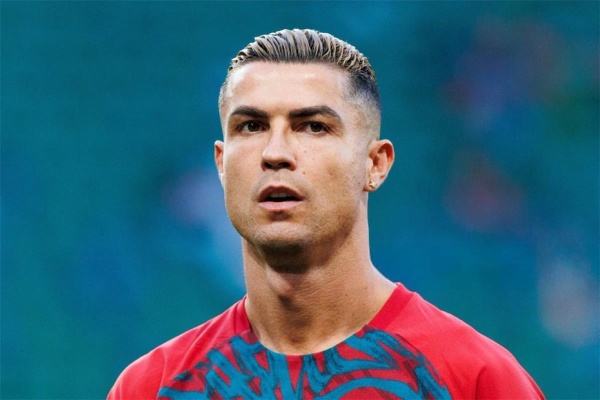 موقف رونالدو من الانضمام لقائمة البرتغال استعداد ا لبطولة دوري الأمم الأوروبية موقف رونالدو من الانضمام لقائمة البرتغال استعداد ا لبطولة دوري الأمم الأوروبية