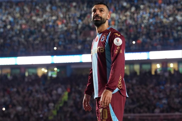 محمد صلاح يسخر من بشكتاش بعد الفوز عليه في الدوري التركي محمد صلاح يسخر من بشكتاش بعد الفوز عليه في الدوري التركي