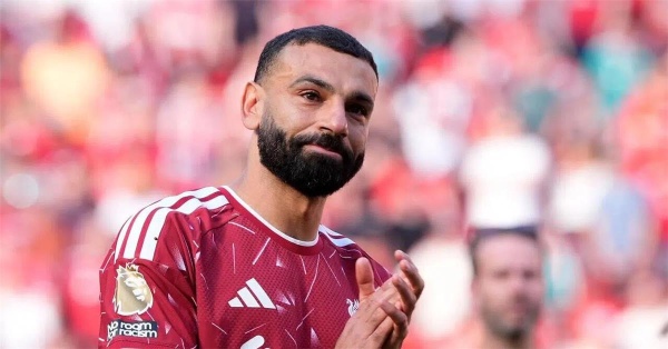 فان دايك لاعب ليفربول تعلم من محمد صلاح ليظهر إمكانياته هذا الموسم