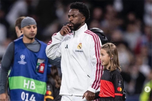 أول تعليق من فينيسيوس بعد تبديله أمام لايبزيج في دوري أبطال أوروبا أول تعليق من فينيسيوس بعد تبديله أمام لايبزيج في دوري أبطال أوروبا