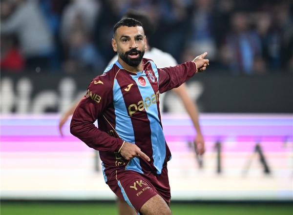 رئيس طرابزون يتغنى بمحمد صلاح فاق التوقعات وفي نفس مستوى رونالدو وميسي