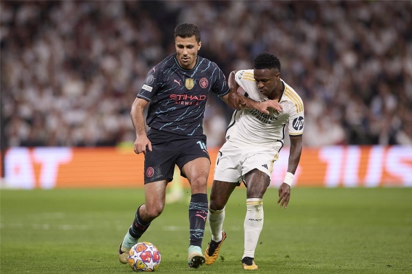 كانيزاريس هذا اللاعب سبب انهيار فينيسيوس جونيور مع ريال مدريد