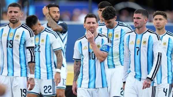 لاعب الأرجنتين كنا نستطيع الفوز على إسبانيا في النهائي بركلات الترجيح لاعب الأرجنتين كنا نستطيع الفوز على إسبانيا في النهائي بركلات الترجيح