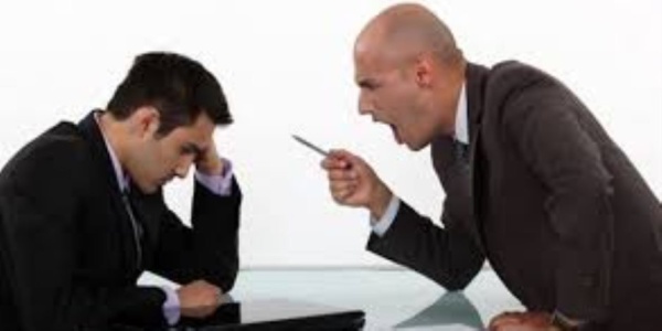 4 شروط حددها قانون العمل لتنظيم عمل الأجانب في مصر