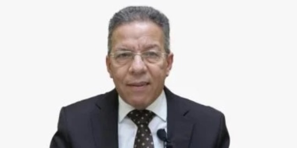 نقيب الأطباء تعاملنا بحزم مع الترويج لمزاعم استخدام الخلايا الجذعية لعلاج السكري نقيب الأطباء تعاملنا بحزم مع الترويج لمزاعم استخدام الخلايا الجذعية لعلاج السكري