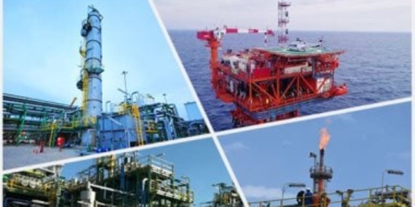 نائبة التنسيقية تشغيل المصريين في مشروعات البترول التزام وطني وعلى الشريك الأجنبي نقل الخبرات والتكنولوجيا