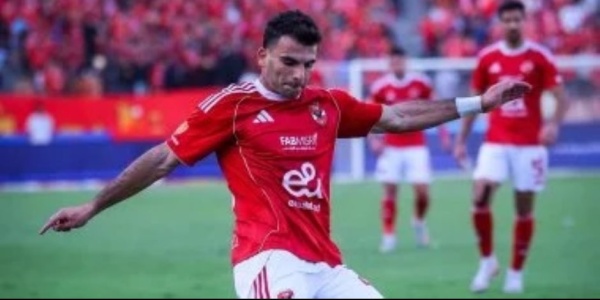 في الشوط الأول الأهلى يتقدم على أبو قير للأسمدة بهدف زيزو فيديو