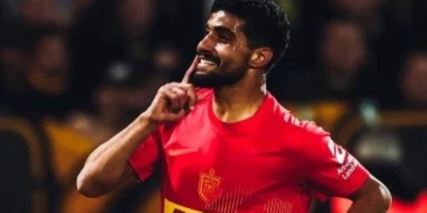 هل يحصل الأهلي على خدمات إبراهيم عادل من نورشيلاند الدنماركي لخلافة تريزيجيه
