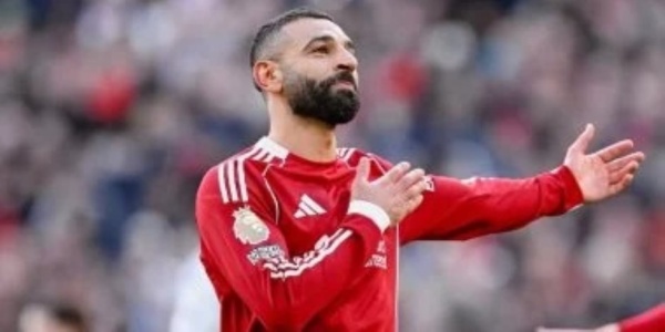 محمد صلاح يخضع لأشعة غدا بعد شكواه من آلام الخلفية في مباراة مصر وإيران