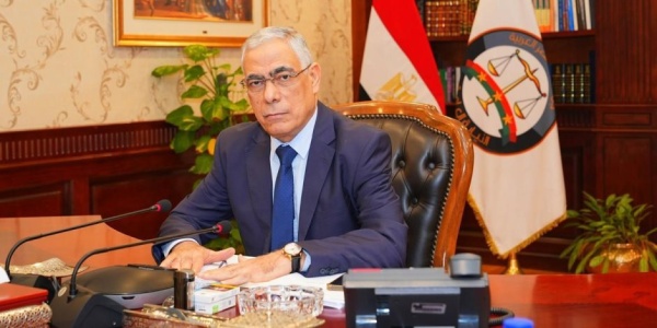 النائب العام يلتقي المديرة التنفيذية لمكتب الأمم المتحدة المعني بالمخدرات والجريمة لبحث تعزيز التعاون الدولي وجعل مصر مركز ا إقليمي ا للتدريب القانوني والقضائي النائب العام يلتقي المديرة التنفيذية لمكتب الأمم المتحدة المعني بالمخدرات والجريمة لبحث تعزيز التعاون الدولي وجعل مصر مركز ا إقليمي ا للتدريب القانوني والقضائي