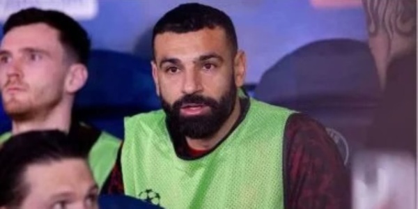 انفراجة جديدة تفتح باب عودة المفاوضات بين محمد صلاح وبشكتاش