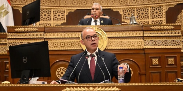 مجلس الشيوخ يناقش دراسة الأثر التشريعي حول بعض أحكام قانون الشركات المساهمة مجلس الشيوخ يناقش دراسة الأثر التشريعي حول بعض أحكام قانون الشركات المساهمة