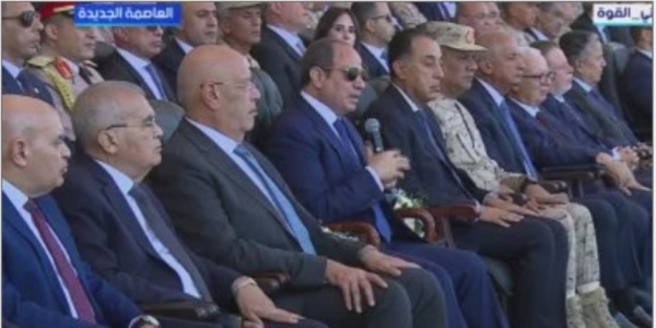 برلماني تصريحات الرئيس السيسي بشأن قدرة الدولة على مجابهة الأزمات تعكس رؤية استراتيجية واضحة برلماني تصريحات الرئيس السيسي بشأن قدرة الدولة على مجابهة الأزمات تعكس رؤية استراتيجية واضحة