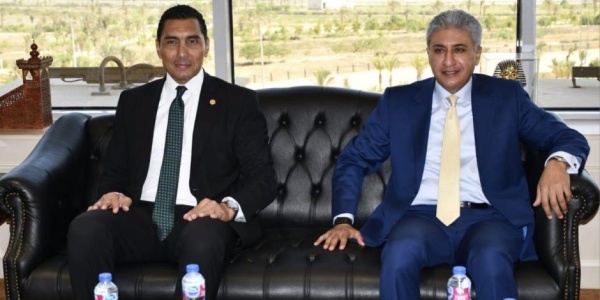 السياحة والشباب والرياضة تتفقان على خطة مشتركة لتعزيز السياحة الرياضية وشرم الشيخ مشروع ا تجريبي ا السياحة والشباب والرياضة تتفقان على خطة مشتركة لتعزيز السياحة الرياضية وشرم الشيخ مشروع ا تجريبي ا