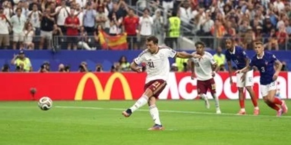 نصف نهائي كأس العالم إسبانيا تصعق فرنسا بالهدف الثاني في الدقيقة 58 فيديو نصف نهائي كأس العالم إسبانيا تصعق فرنسا بالهدف الثاني في الدقيقة 58 فيديو